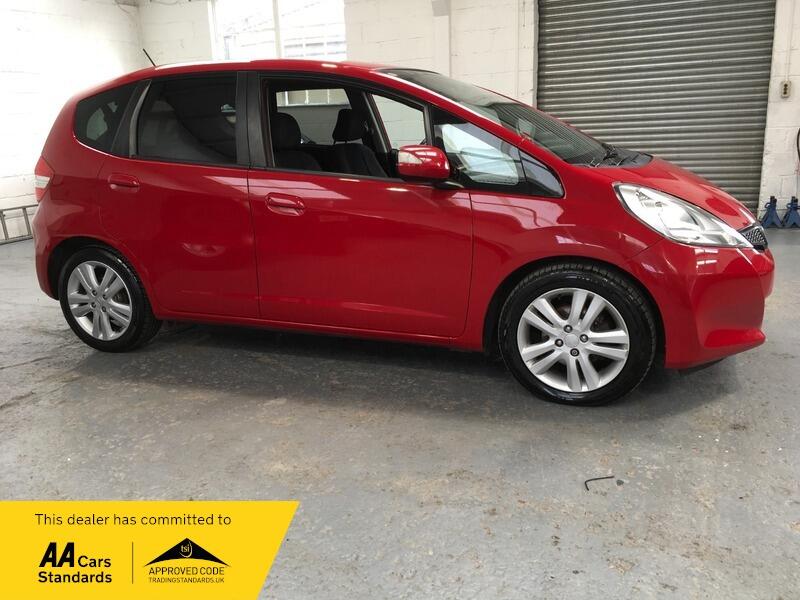 Used Honda Jazz 2013 for sale - 77377123: Photo 8