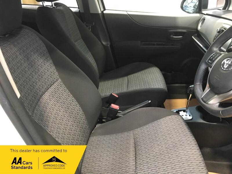 Used Toyota Yaris for sale - 77190578: Photo 10