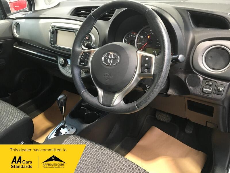 Used Toyota Yaris for sale - 77190578: Photo 11