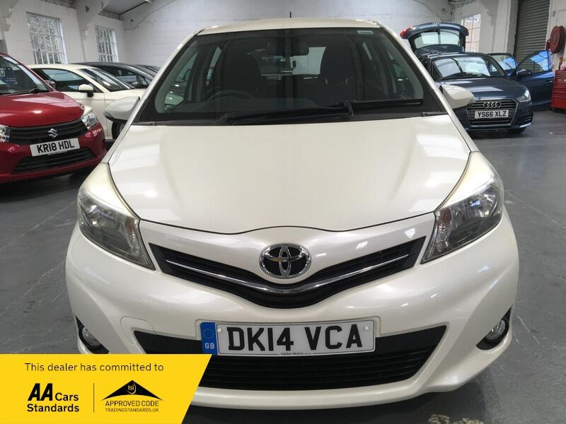 Used Toyota Yaris for sale - 77190578: Photo 2