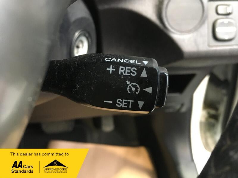 Used Toyota Yaris for sale - 77190578: Photo 21