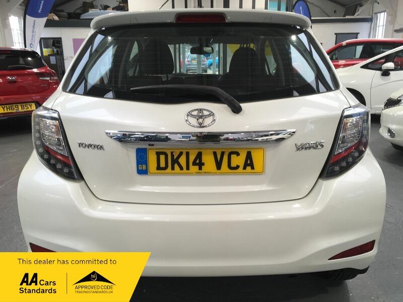 Used Toyota Yaris for sale - 77190578: Photo 6