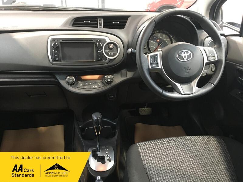 Used Toyota Yaris for sale - 77190578: Photo 9