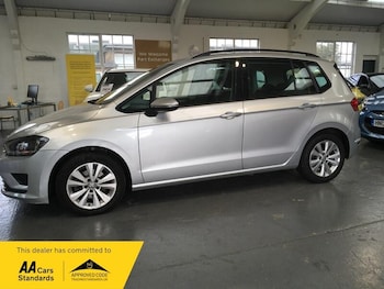 Used Volkswagen Golf SV 2016 for sale - 75964387: Photo