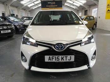 Used Toyota Yaris 2015 for sale - 78170490: Photo