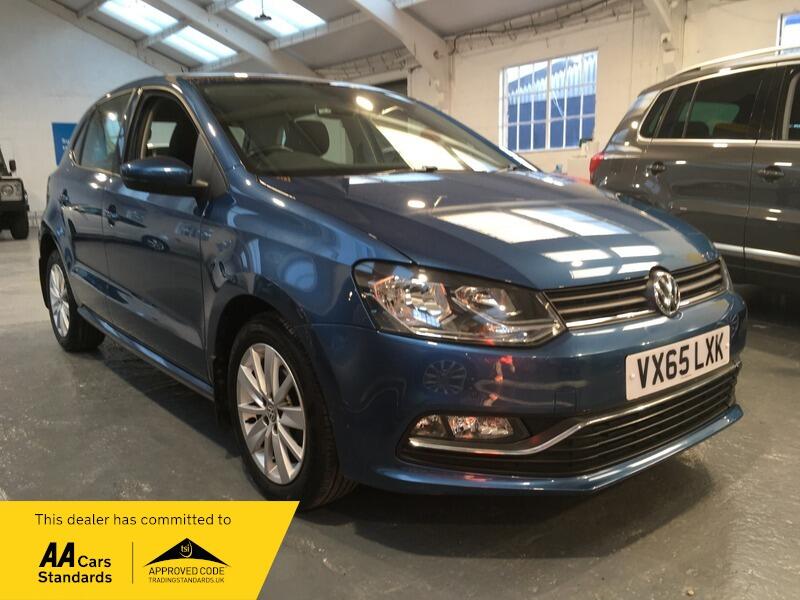 Used Volkswagen Polo 2015 for sale - 76657639: Photo 1
