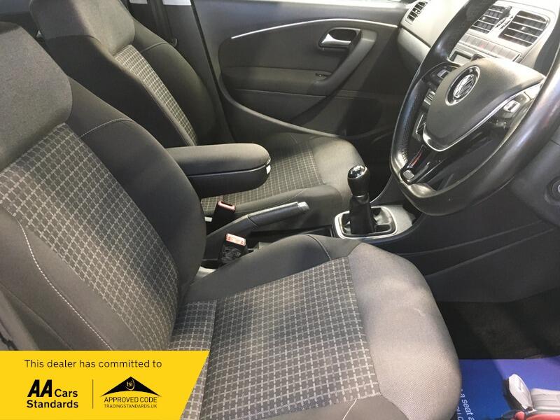 Used Volkswagen Polo 2015 for sale - 76657639: Photo 10