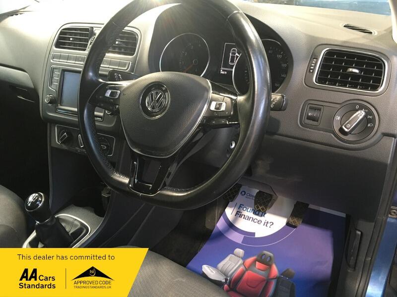 Used Volkswagen Polo 2015 for sale - 76657639: Photo 11