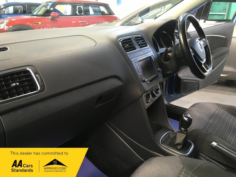 Used Volkswagen Polo 2015 for sale - 76657639: Photo 12