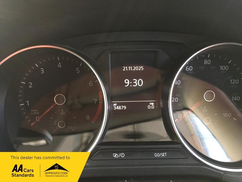 Used Volkswagen Polo 2015 for sale - 76657639: Photo 13