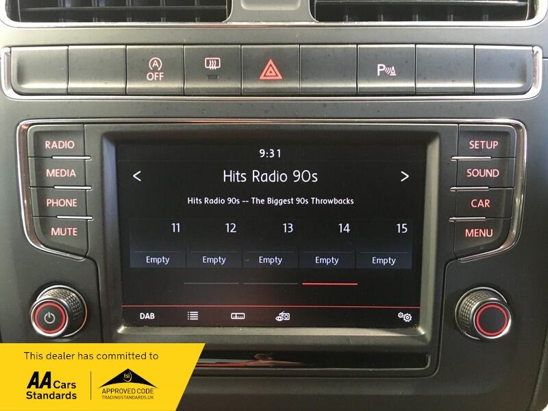 Used Volkswagen Polo 2015 for sale - 76657639: Photo 14