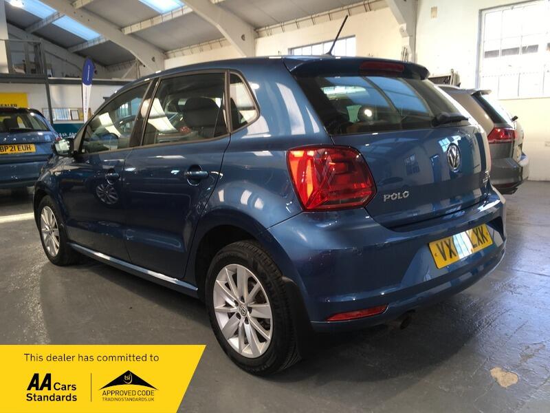 Used Volkswagen Polo 2015 for sale - 76657639: Photo 5