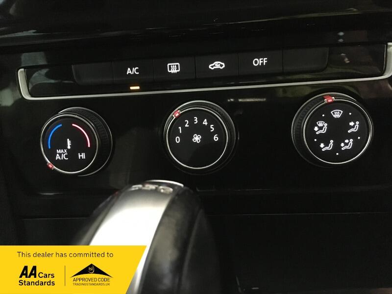 Used Volkswagen Golf 2015 for sale - 76512566: Photo 19