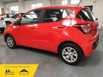 Used Hyundai i10 2018 for sale - 78661415: Photo