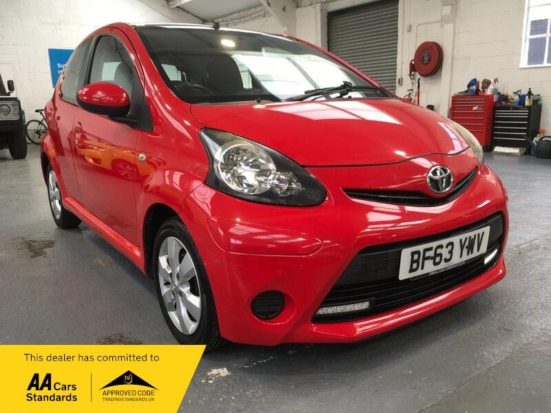 Used Toyota AYGO 2013 for sale - 76537634: Photo 1