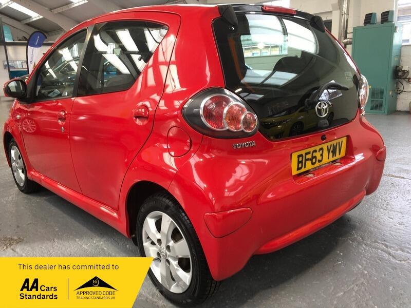 Used Toyota AYGO 2013 for sale - 76537634: Photo 5