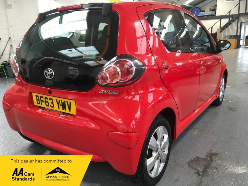 Used Toyota AYGO 2013 for sale - 76537634: Photo 7