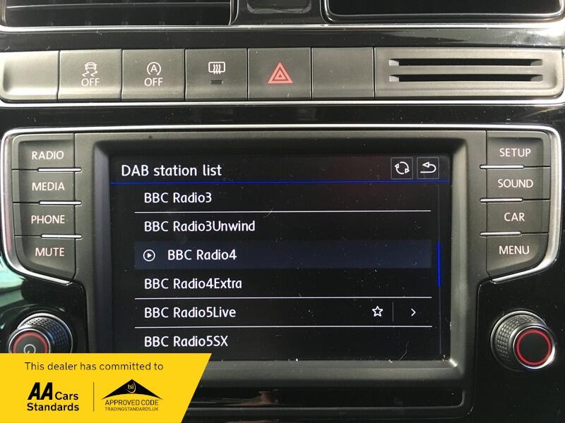 Used Volkswagen Polo 2016 for sale - 76561020: Photo 17