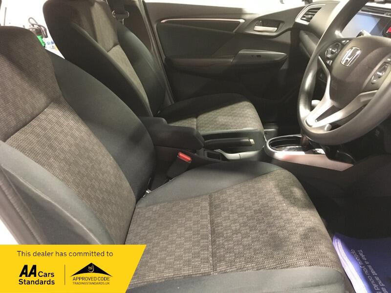 Used Honda Jazz for sale - 77191463: Photo 12