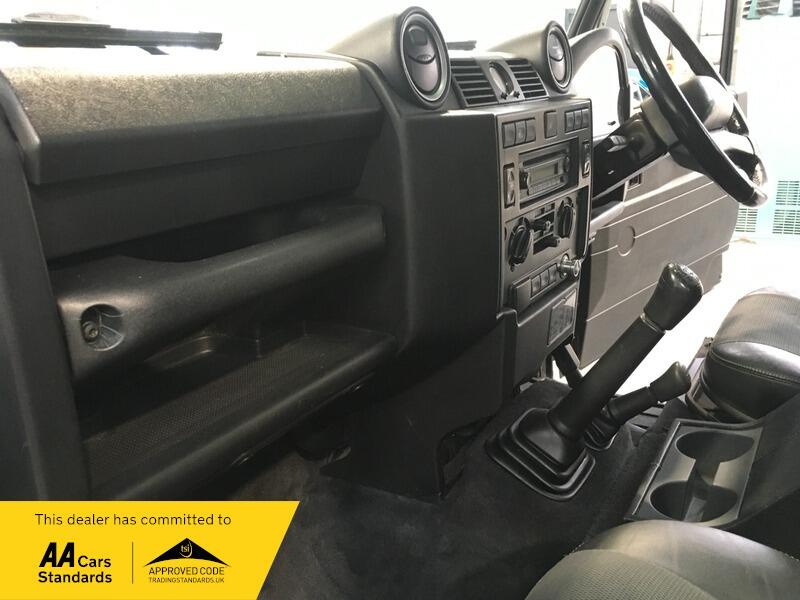 Used Land Rover Defender 2007 for sale - 76432855: Photo 12