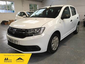 Used Dacia Sandero 2019 for sale - 79847734: Photo