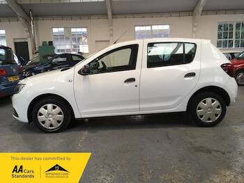 Used Dacia Sandero 2019 for sale - 79847734: Photo
