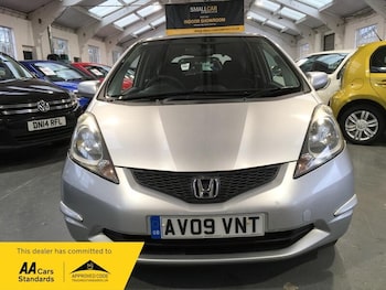 Used Honda Jazz 2009 for sale - 77839575: Photo
