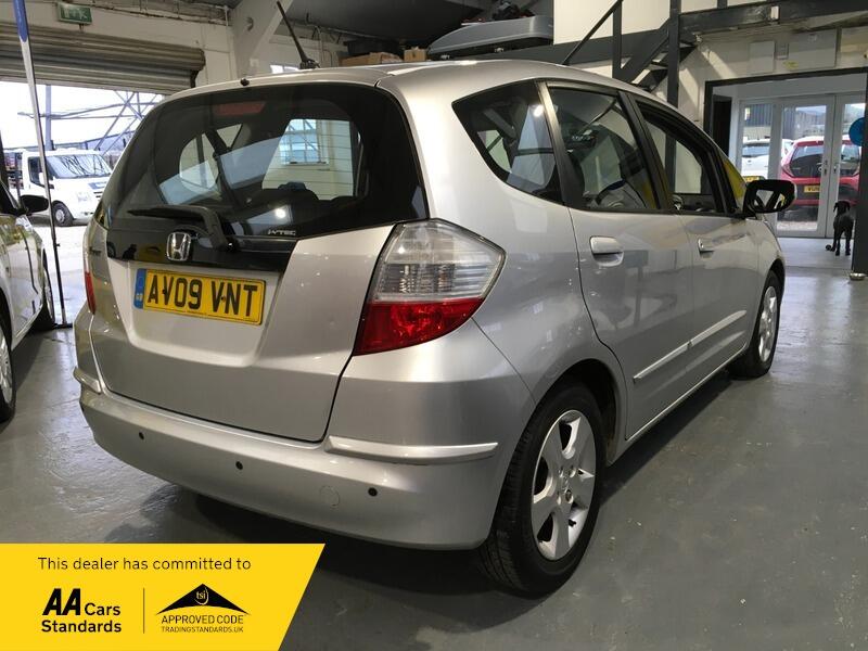 Used Honda Jazz 2009 for sale - 77839575: Photo 7