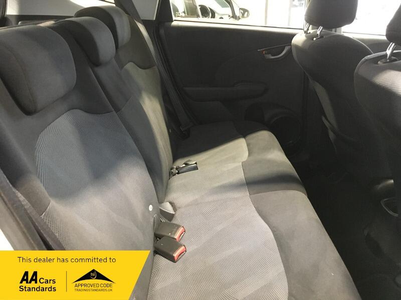 Used Honda Jazz 2009 for sale - 77839575: Photo 8