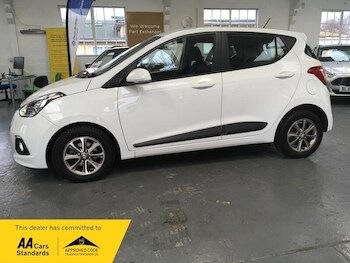Used Hyundai i10 2016 for sale - 77377386: Photo