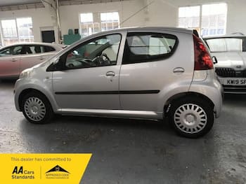 Used Peugeot 107 2013 for sale - 79860019: Photo