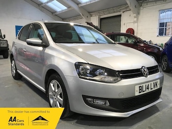 Used Volkswagen Polo 2014 for sale - 77839136: Photo