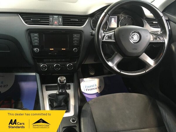 Used Skoda Octavia 2014 for sale - 76188428: Photo 11