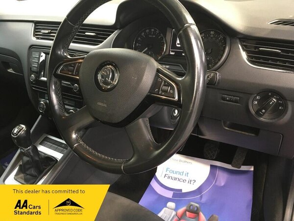Used Skoda Octavia 2014 for sale - 76188428: Photo 13