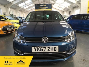 Used Volkswagen Polo 2017 for sale - 76349117: Photo