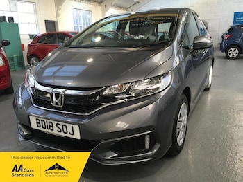 Used Honda Jazz 2018 for sale - 77120024: Photo