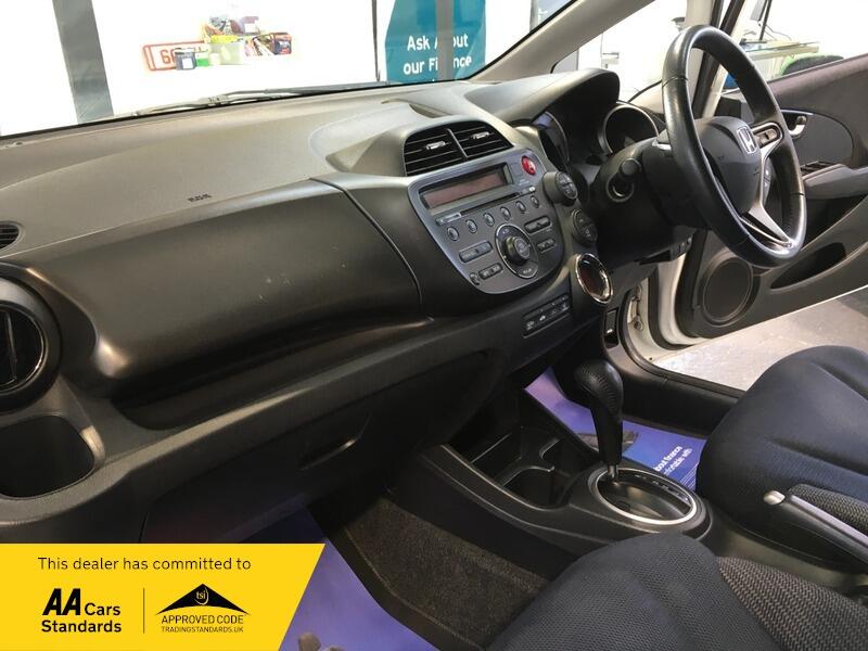 Used Honda Jazz 2015 for sale - 77646717: Photo 12