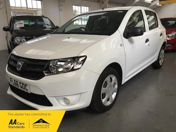 Used Dacia Sandero 2016 for sale - 75884539: Photo
