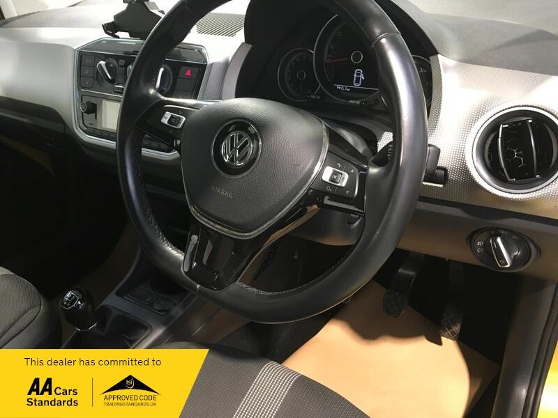 Used Volkswagen up! 2019 for sale - 77191737: Photo 11