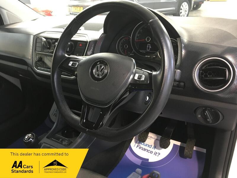 Used Volkswagen up! 2019 for sale - 76585303: Photo 11