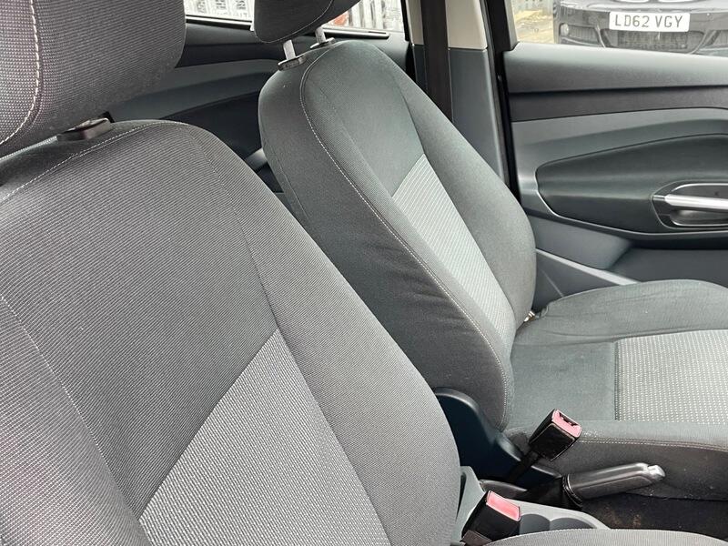 Used Ford C-Max 2010 for sale - 76151986: Photo 13