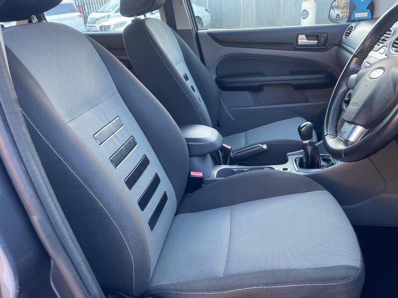 Used Ford Focus 2009 for sale - 76645006: Photo 12