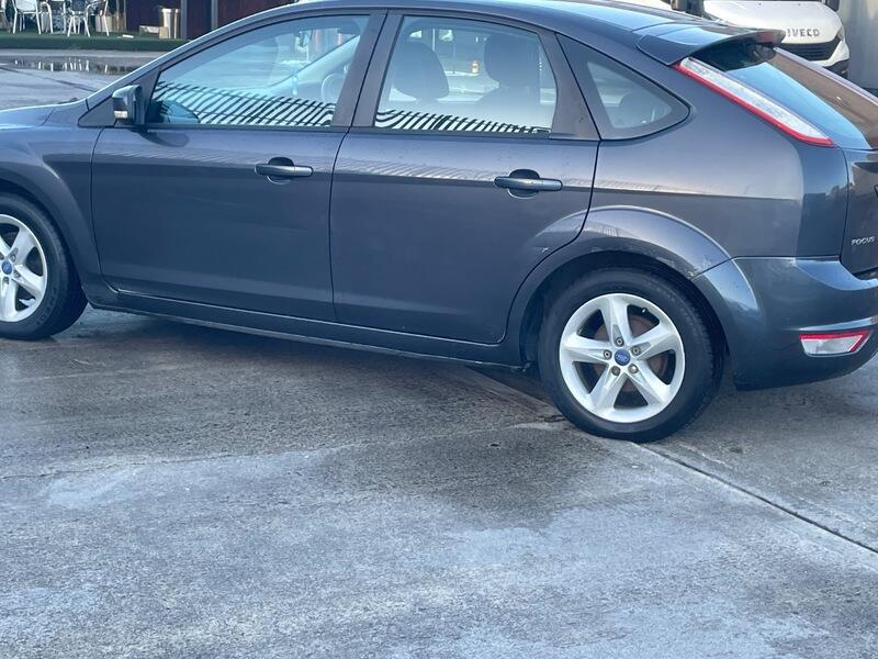 Used Ford Focus 2009 for sale - 76645006: Photo 6