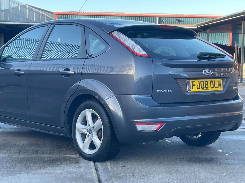 Used Ford Focus 2009 for sale - 76645006: Photo 7