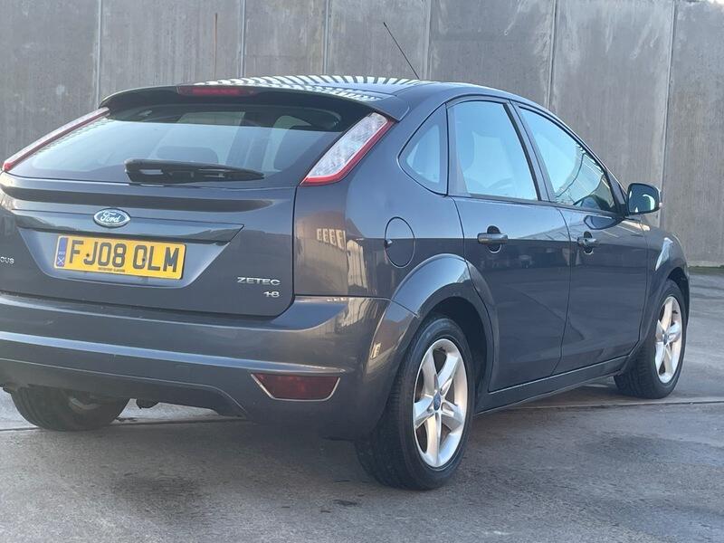 Used Ford Focus 2009 for sale - 76645006: Photo 9