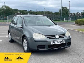 Used Volkswagen Golf 2006 for sale - 76152158: Photo