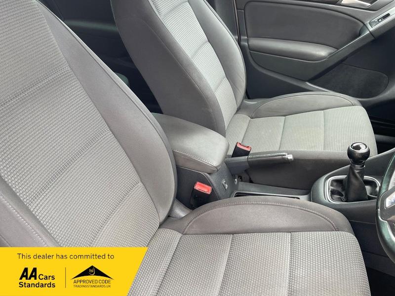 Used Volkswagen Golf 2012 for sale - 76151997: Photo 19