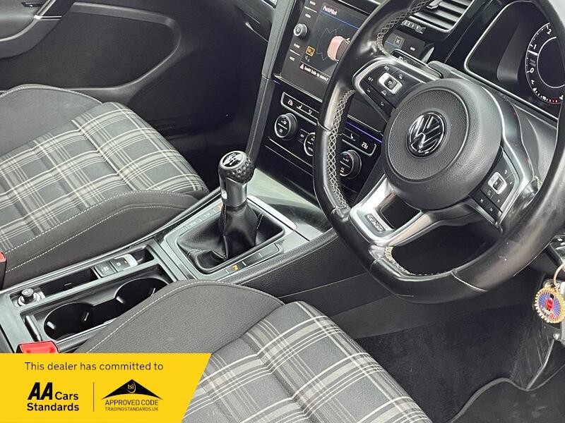 Used Volkswagen Golf 2018 for sale - 77344680: Photo 21