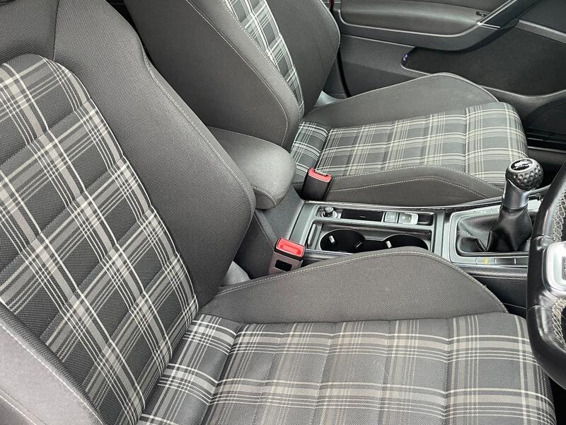 Used Volkswagen Golf 2018 for sale - 77344680: Photo 23