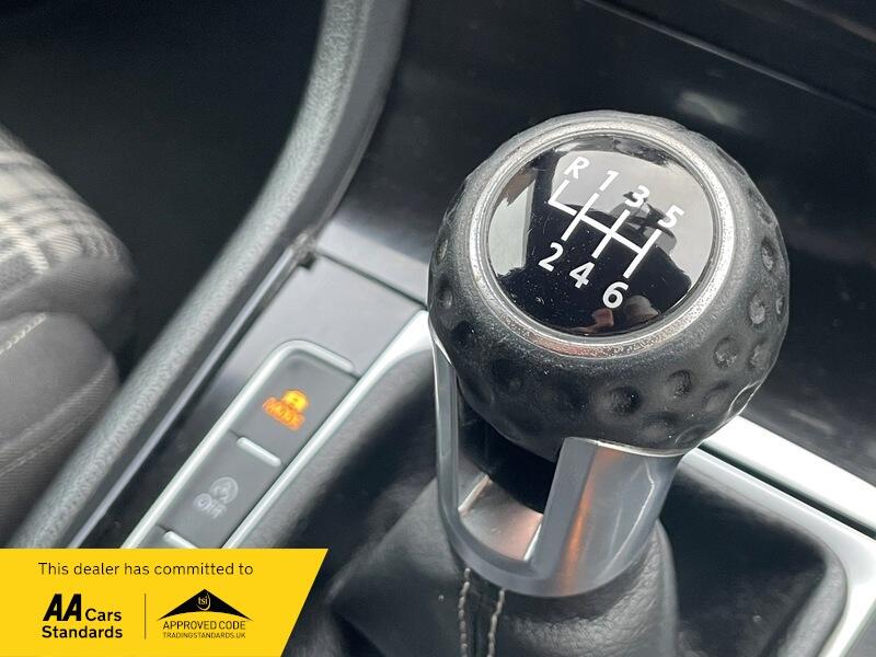 Used Volkswagen Golf 2018 for sale - 77344680: Photo 30